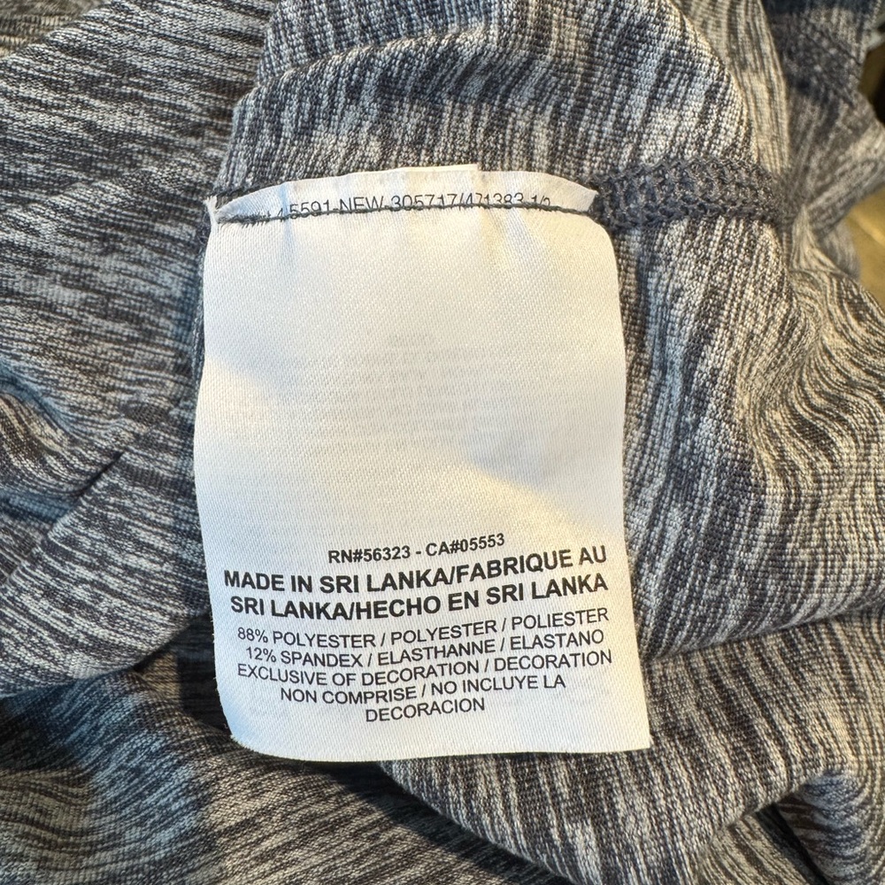 Nike Men's Heather Gray 3/4  Zip-Up pullover - Picture 8 of 9